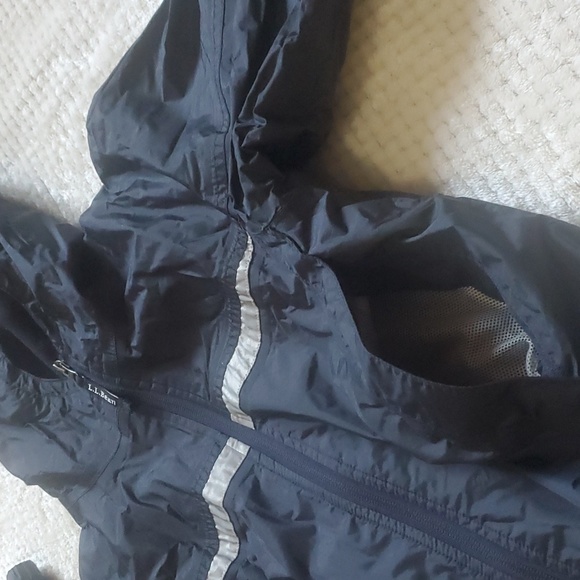 L.L Bean Jacket - Picture 7 of 7